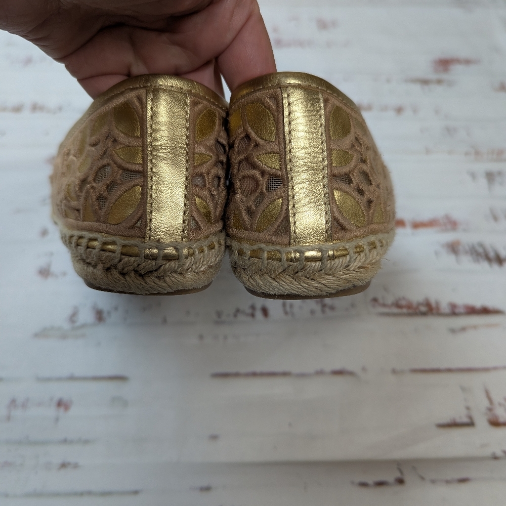 Tory Burch Gold Lace Espadrille Slip On Flatts - Picture 4 of 8